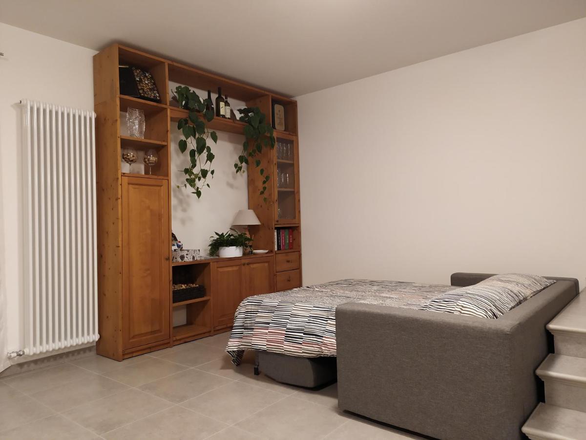 Casa Mirella Apartment *